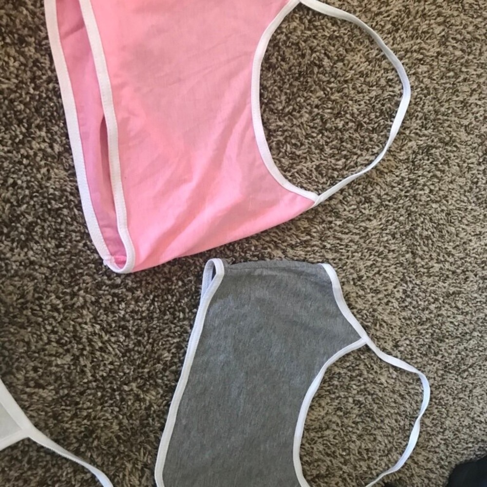 Crop tops